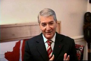 eGJzODBqMTI=_o_la-fondation-ostad-elahi-interviewe-maurice-ruben-hayoun_600_400