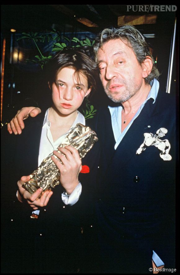 1285915-serge-et-charlotte-gainsbourg-en-1986-580x0-3