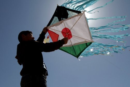 1337256000000-cached