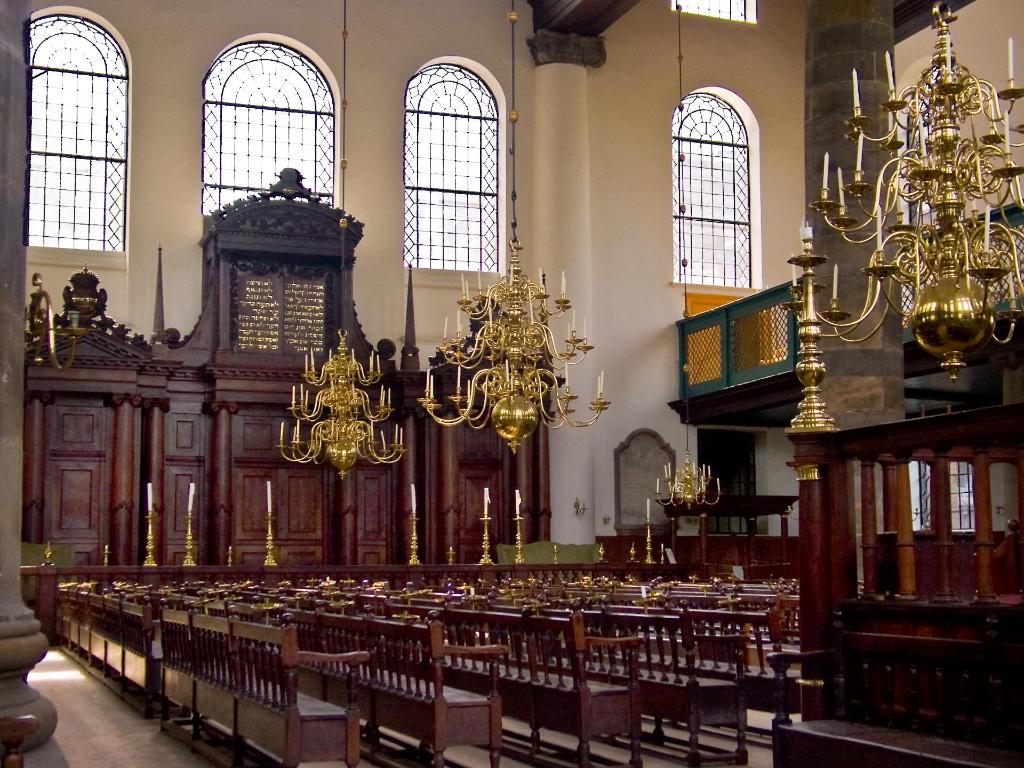 synagogue-amsterdam-crw_2360